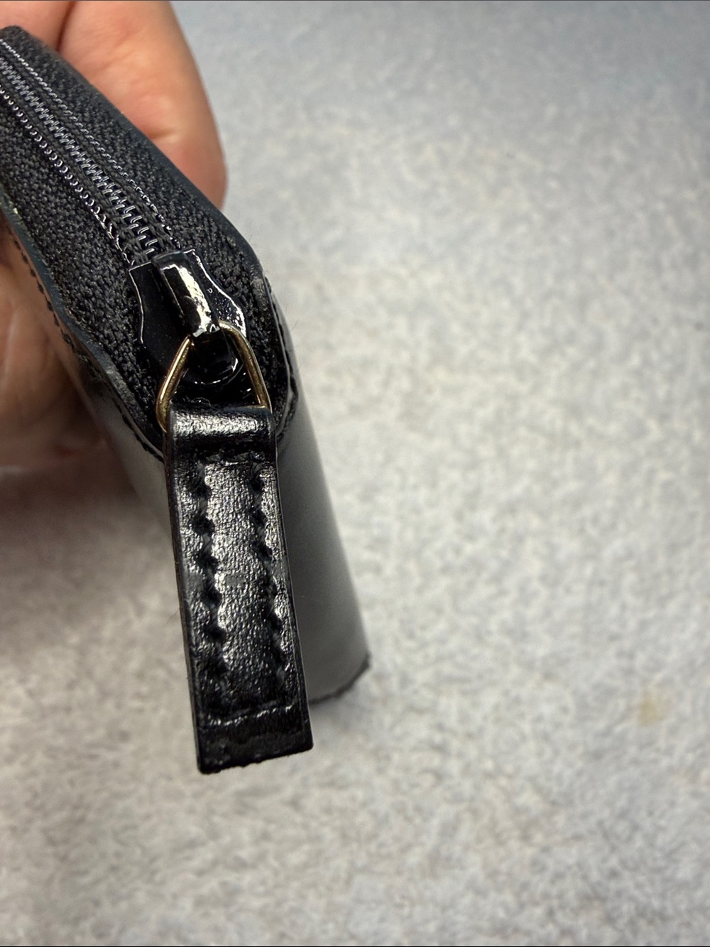 Gucci Black Leather Zip Around Coin Case Wallet - Picture 10 of 11